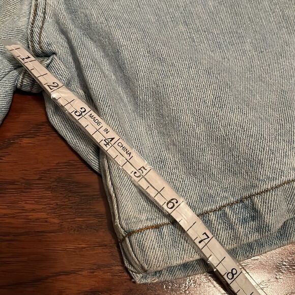 Vintage Guess Blue Distressed Denim Shorts Retro Casual Triangle Guess Pocket - Picture 6 of 13